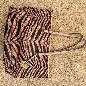Michael Kors Signature Tote Handbag Animal Print